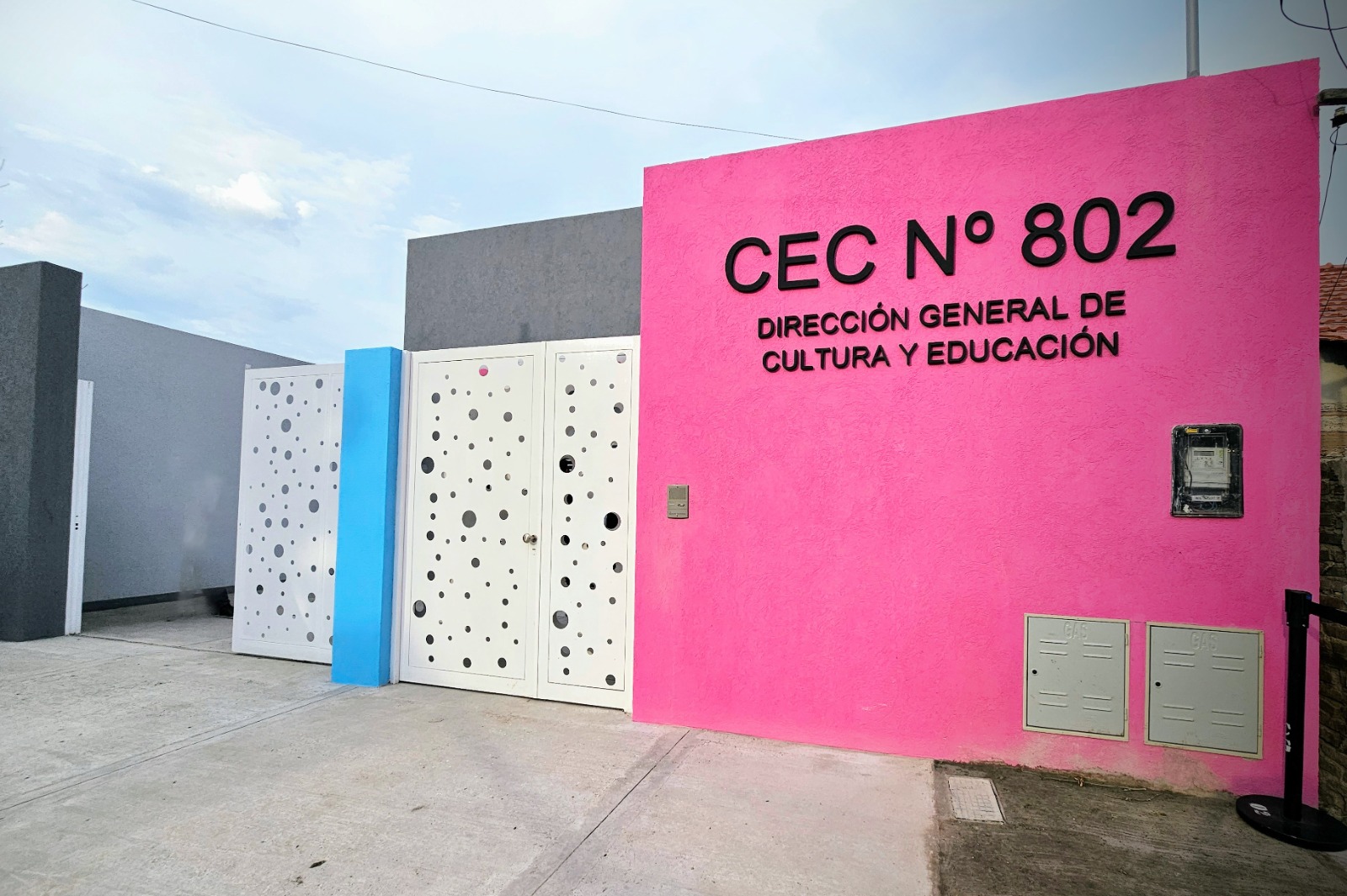 Kicillof inauguró edificio escolar en Berisso