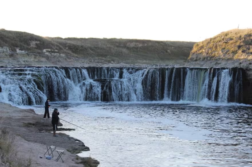 cascada cifuentes