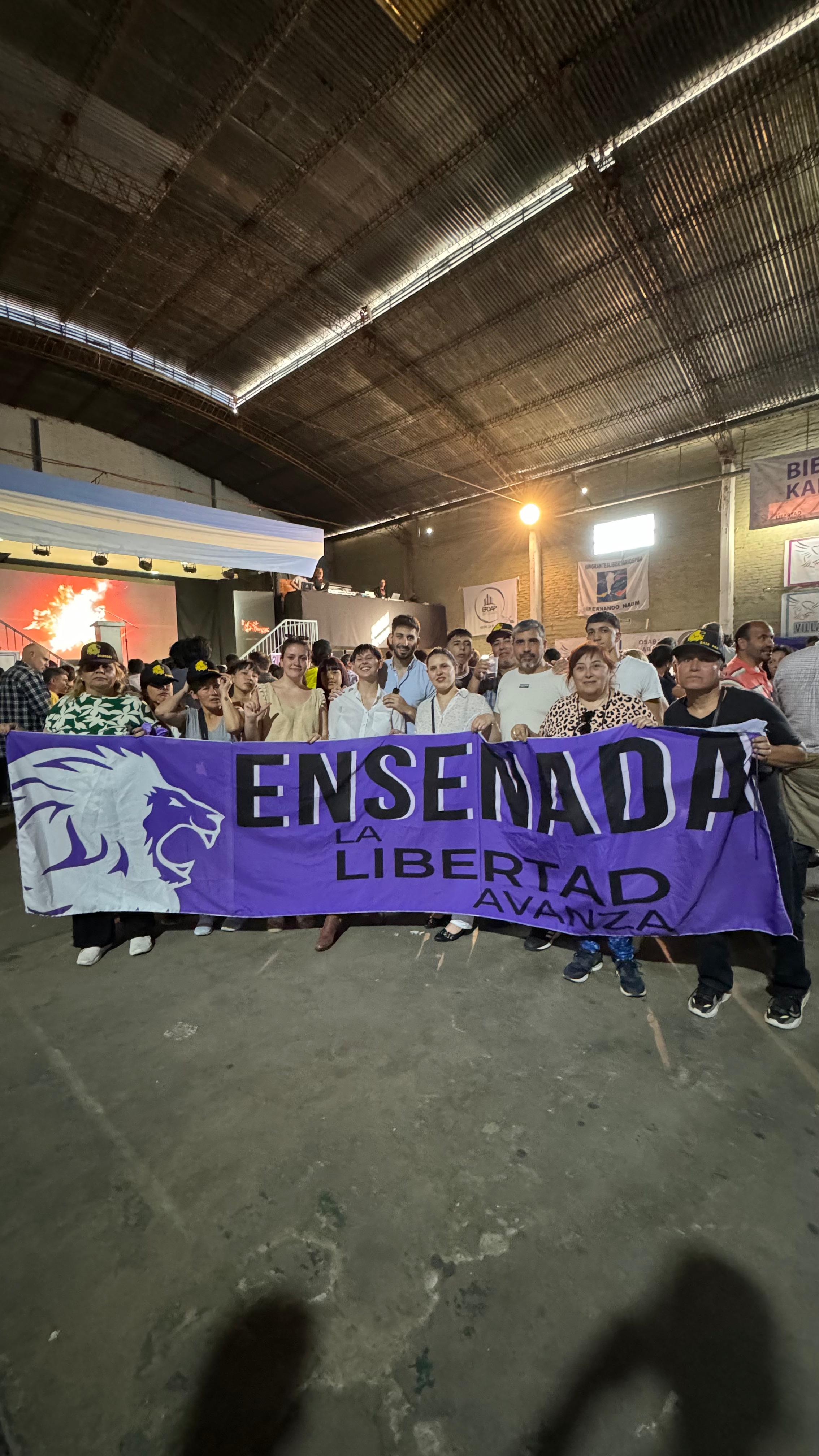 Referentes de Ensenada en el acto lanzamiento de LLA Provincia en La Plata.