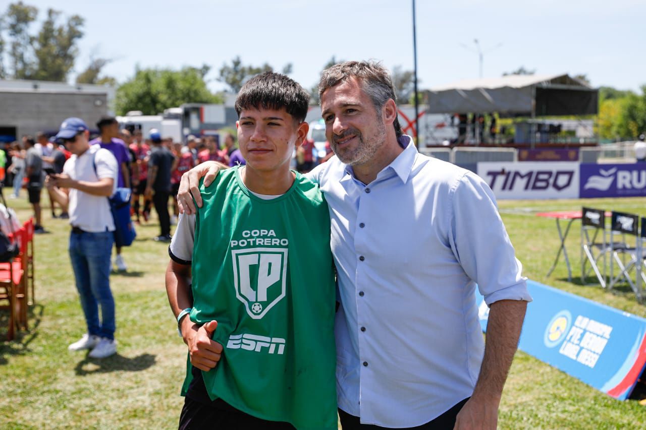 Achával en la inauguración del torneo.