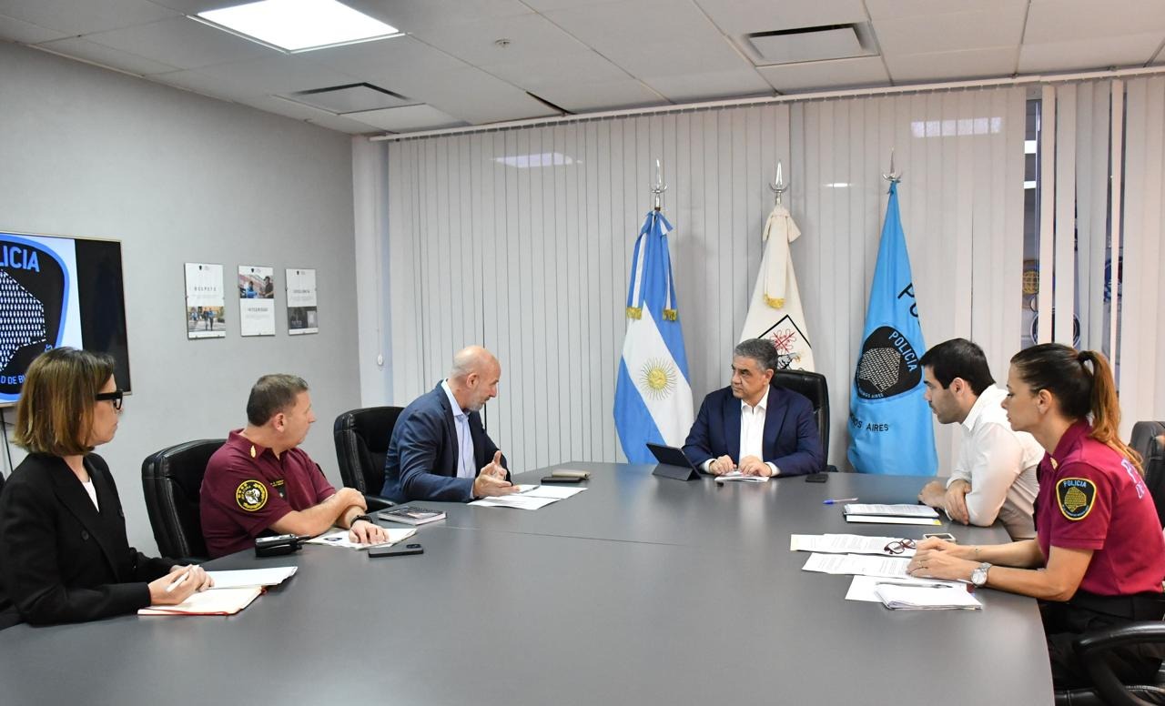 Macri y Wolf reunidos con la cúpula policial de CABA.