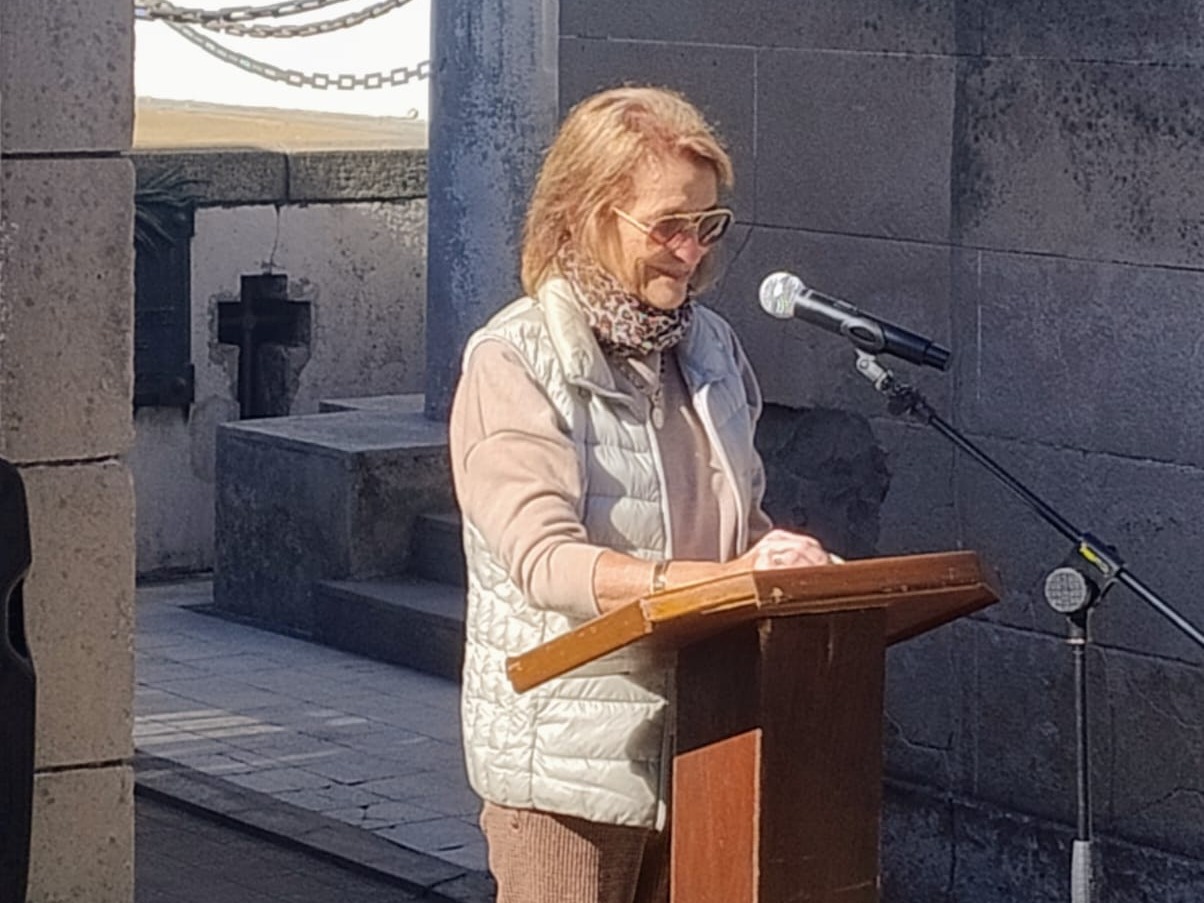 Vicente López y Planes homenaje