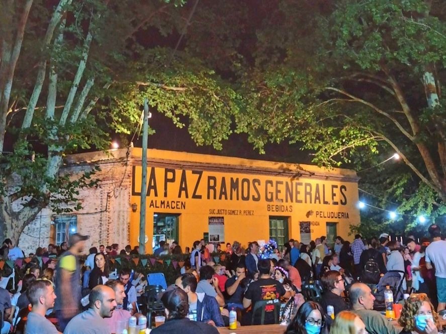 La Noche de los Almacenes