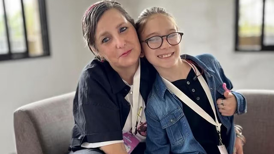 Romo contra la mamá de Ian Moche, el niño autista atacado por Milei ...