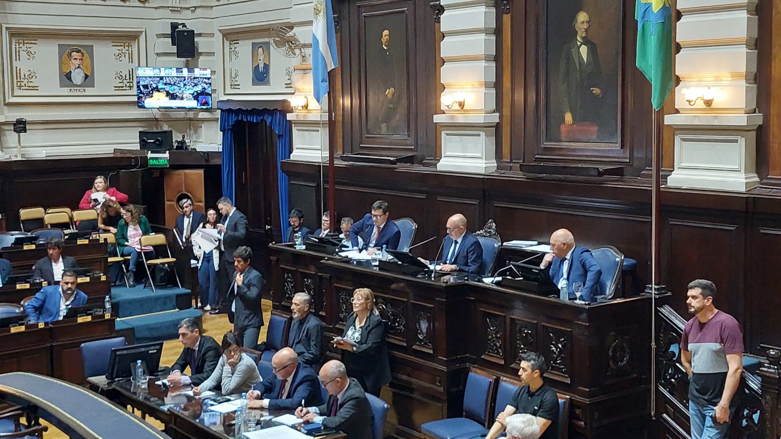 Alexis Guerrera, presidente de la Cámara de Diputados bonaerense, durante la sesión del 18 de septiembre de 2025.