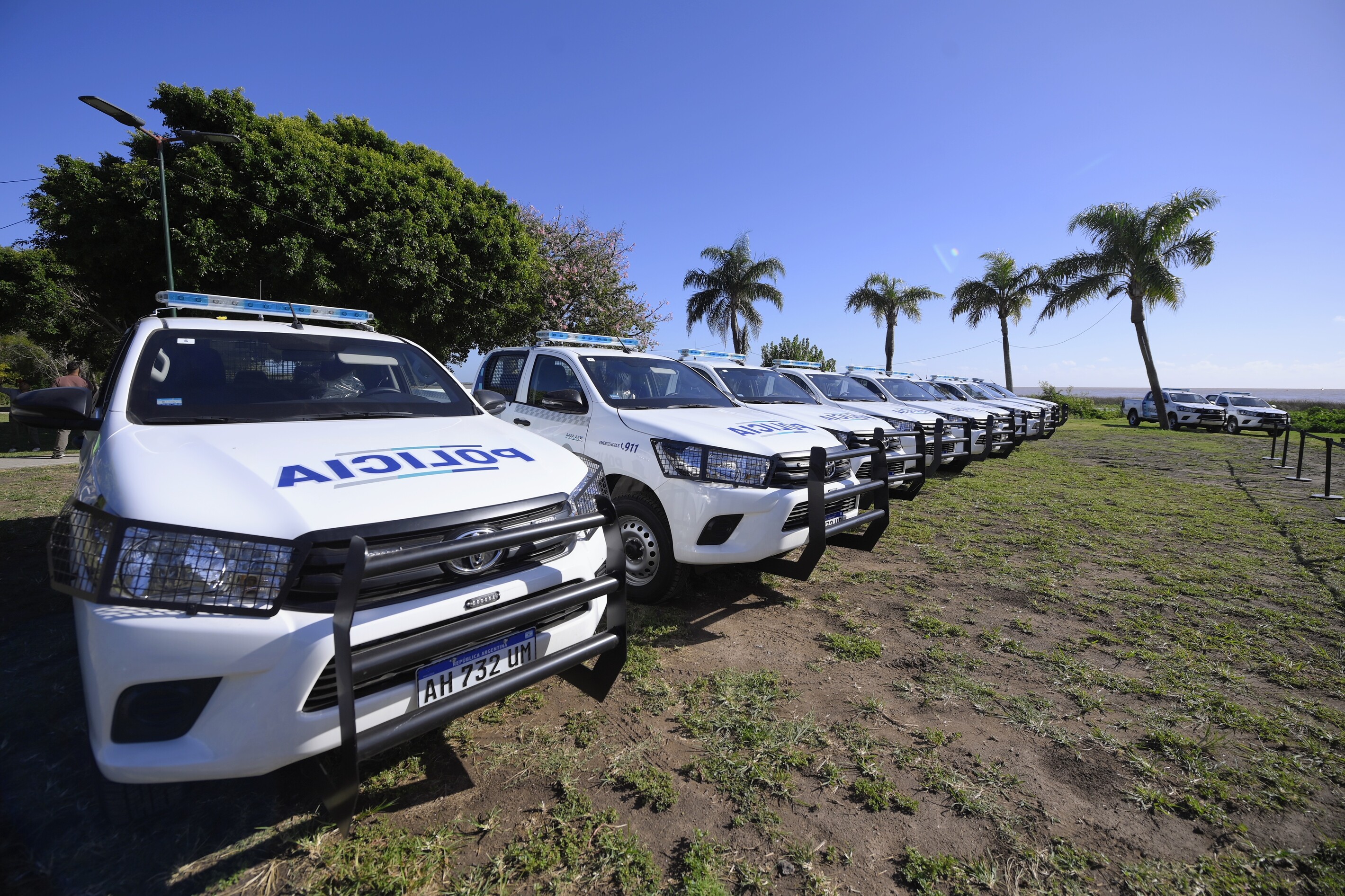 entrega patrulleros san isidro kicillof - 1