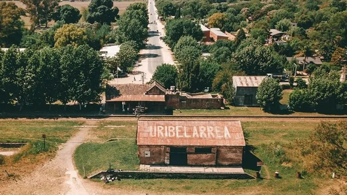 Uribelarrea: el pueblo al que miles de visitantes llegan atraídos por la  fama de sus parrillas y bodegones - La Noticia 1