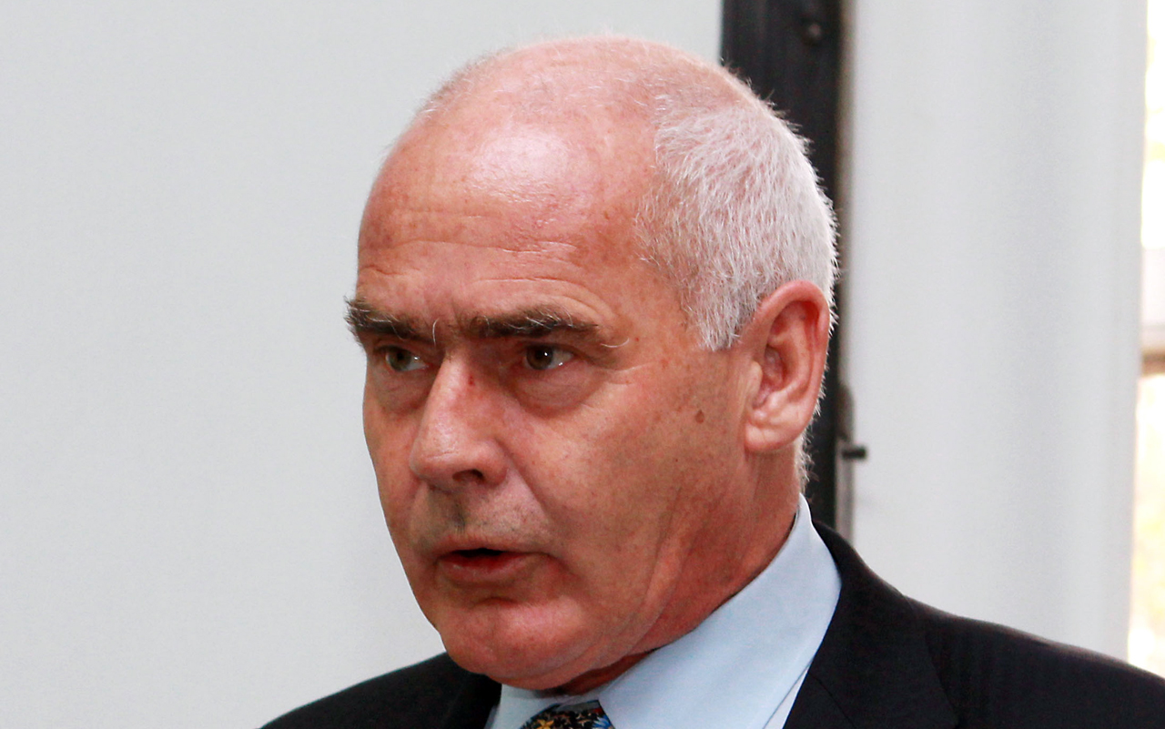 Ex Ministro