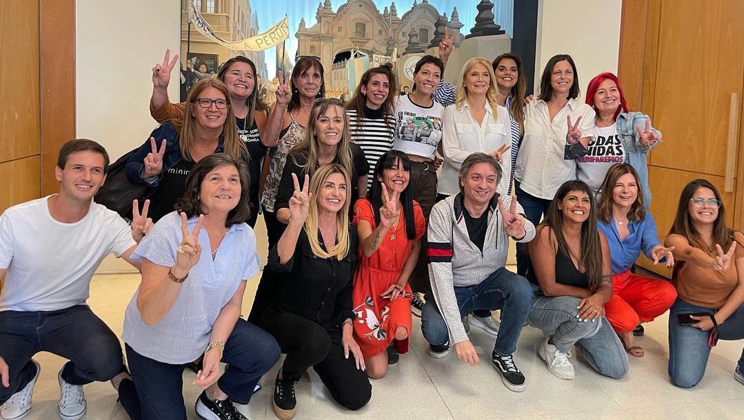 Máximo Kirchner presente en el primer Encuentro de la Rama Femenina del PJ bonaerense