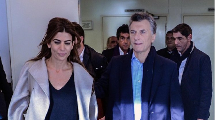 Macri volvió a la clínica para tratarse la rodilla