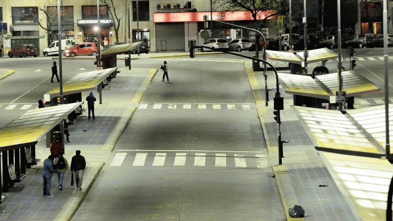 Sindicatos de transporte anunciaron paro de 24 horas