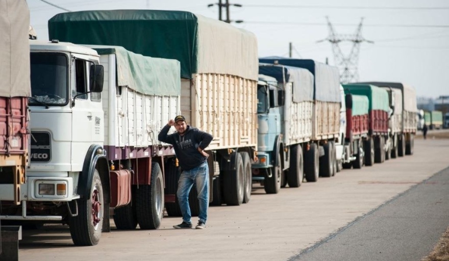 Restricción de tránsito pesado en rutas bonaerenses por el Día de la ...