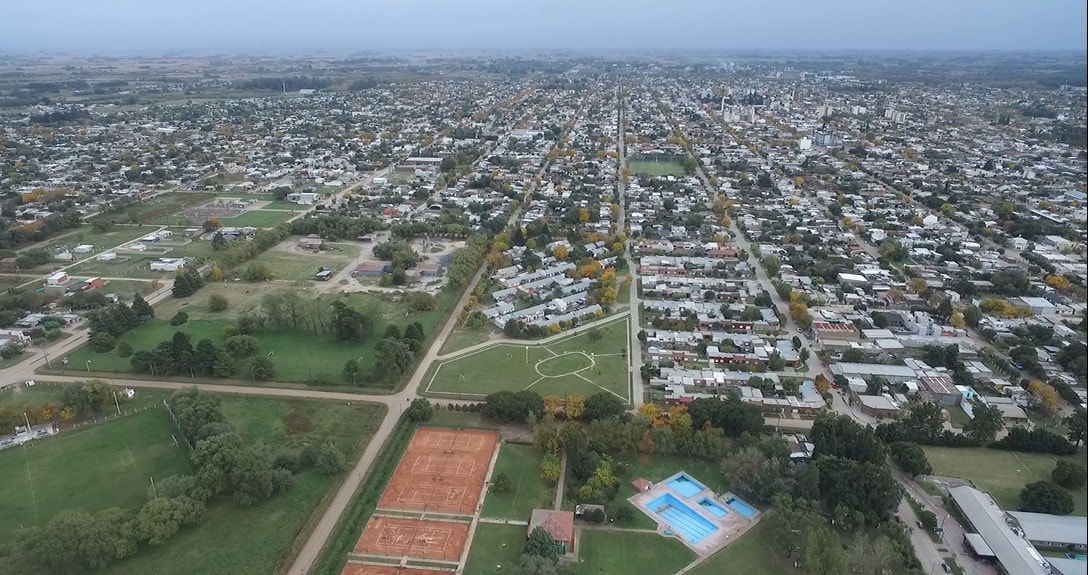 Chacabuco aplicó restricciones de fase 2 pero sigue en la tercera y no suspende las clases