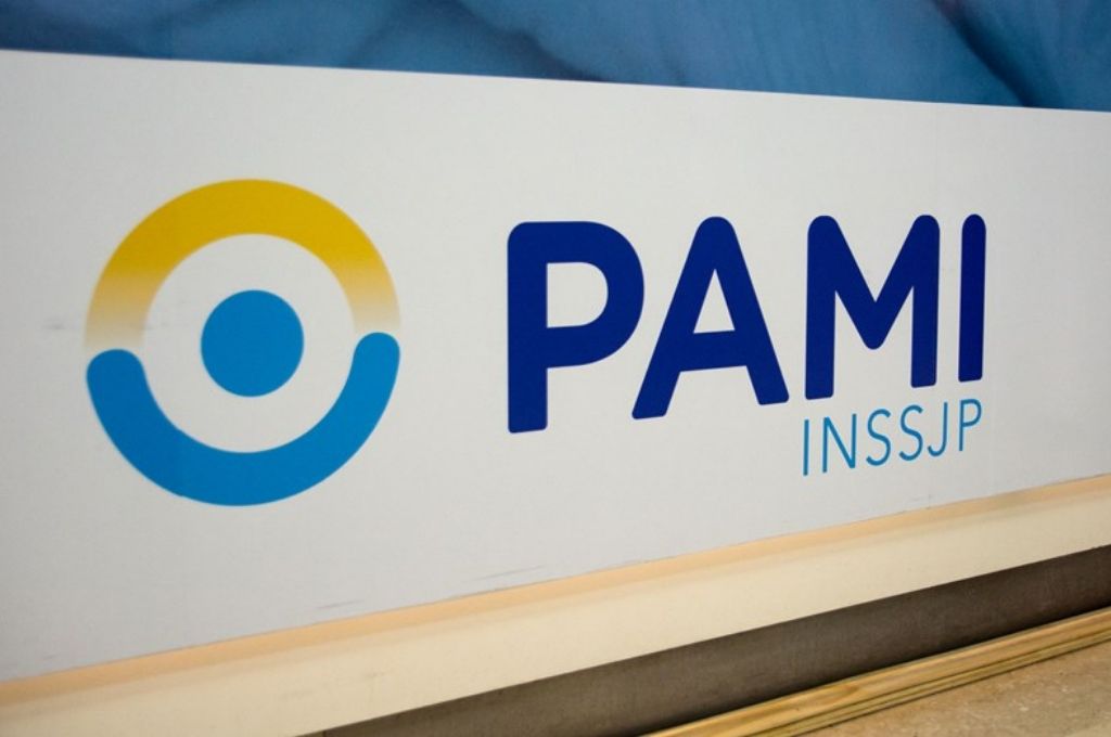 Pami paga por quinta vez una suma extraordinaria a 550 mil afiliados en medio de la segunda ola de Covid