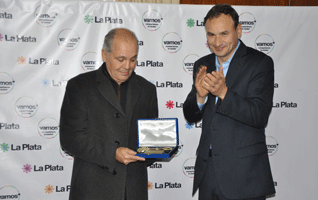 La Plata: Sabella recibió la Llave de la Ciudad