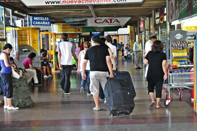 Fin de semana largo: Alrededor de 2 millones de turistas viajaron por el país